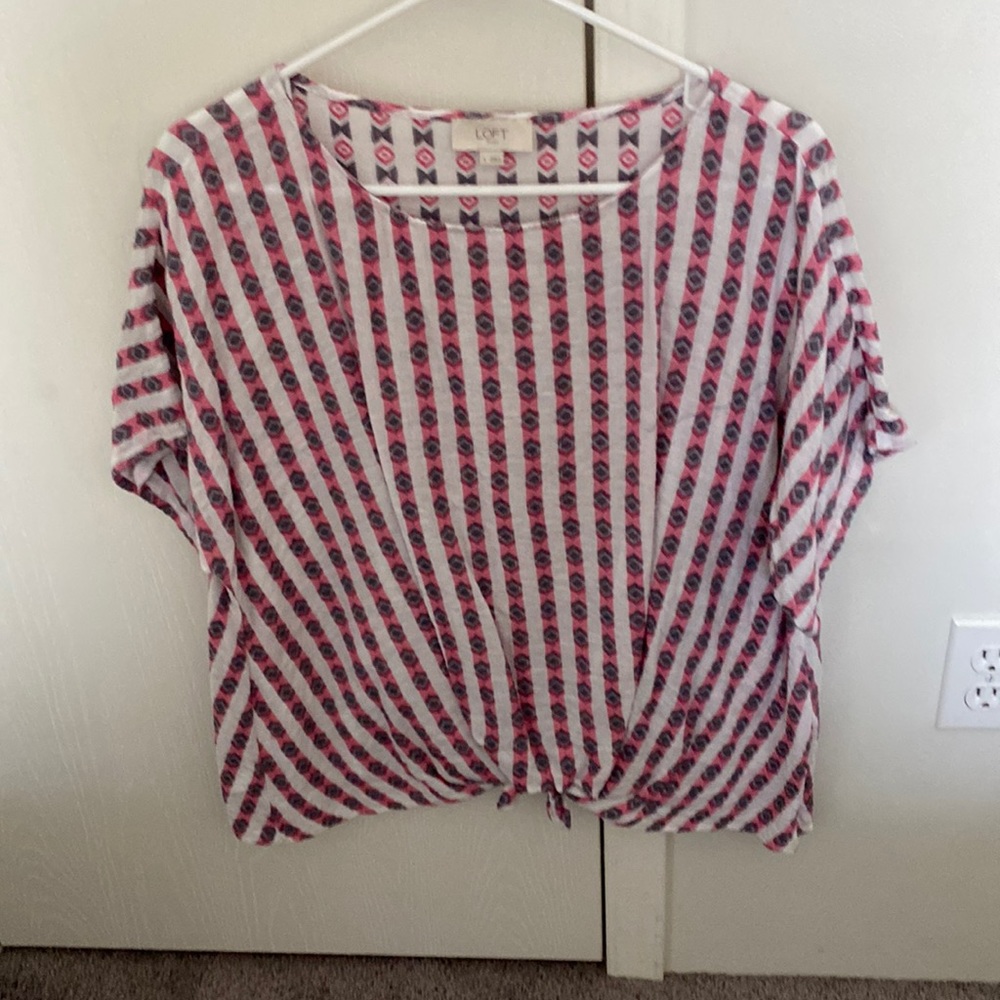 Loft blouse dolman sleeves.  Pink & Grey on white background